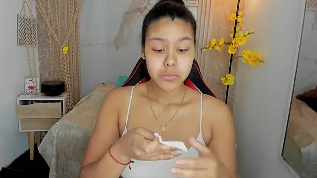 AriaVega online show from 07/25/26, 01:19