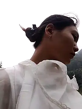 Mit-thi123 online show from 10/31/25, 02:56