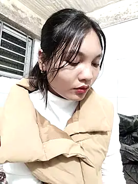 Mit-thi123 online show from 11/13/25, 04:39