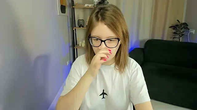 arizzzona online show from 10/10/25, 05:39