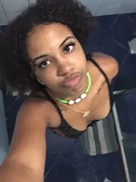 Lorennapires online show from 10/30/25, 01:07