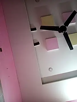 Snapshot of supcpl chatting on 10/17/25, 08:50 supcpl online show from 10/17/25, 08:50