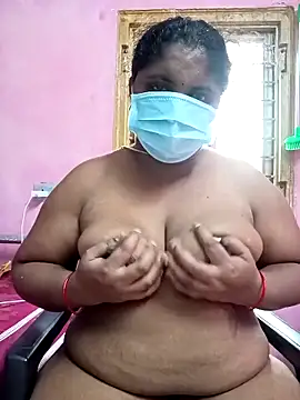 Snapshot of supcpl chatting on 10/18/25, 03:20 supcpl online show from 10/18/25, 03:20