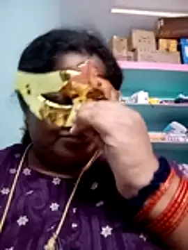 Snapshot of supcpl chatting on 11/10/25, 04:39 supcpl online show from 11/10/25, 04:39