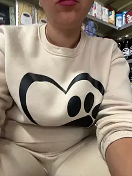 Daiana Andra online show from 10/11/25, 08:35