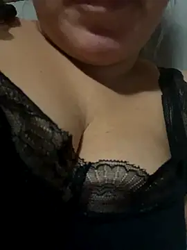 Daiana Andra online show from 11/30/25, 07:29