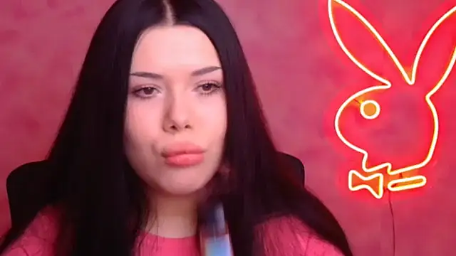 Mona Esty online show from 12/04/25, 09:56