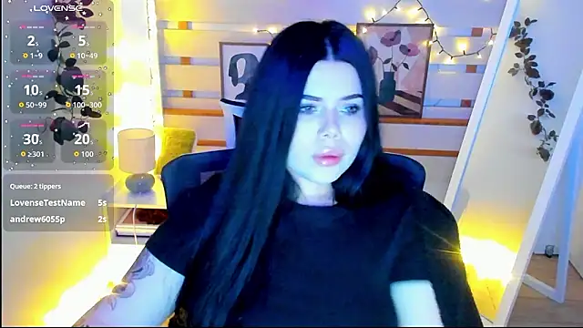 Snapshot of Mona_Esty chatting on 02/02/26, 09:24 Mona Esty online show from 02/02/26, 09:24