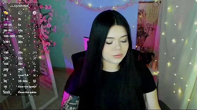 Snapshot of Mona_Esty chatting on 07/10/26, 06:17 Mona Esty online show from 07/10/26, 06:17