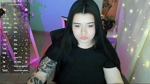 Snapshot of Mona_Esty chatting on 07/10/26, 06:21 Mona Esty online show from 07/10/26, 06:21