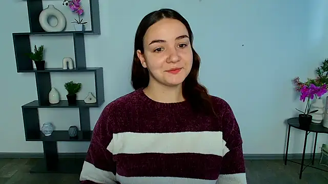 Snapshot of OliviaMontgommery chatting on 12/14/25, 08:09 OliviaMontgommery online show from 12/14/25, 08:09