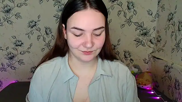 OliviaMontgommery online show from 03/29/26, 12:38