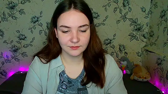 OliviaMontgommery online show from 04/19/26, 10:14