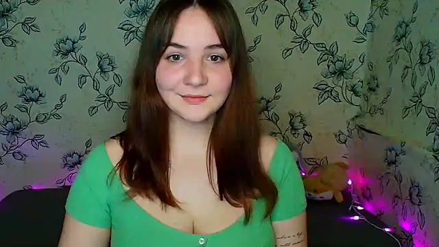 OliviaMontgommery online show from 04/25/26, 02:25