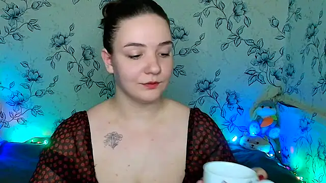 Snapshot of OliviaMontgommery chatting on 05/31/26, 10:00 OliviaMontgommery online show from 05/31/26, 10:00