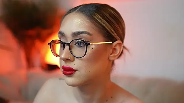 AileenKiss online show from 04/15/26, 08:20