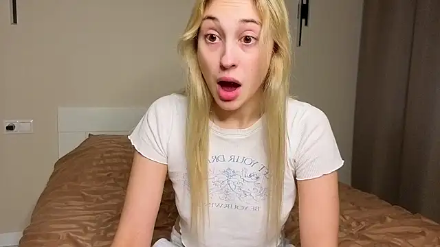 foxy vivi online show from 10/30/25, 01:01