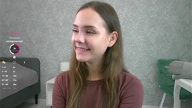 SweetSaraPie online show from 10/15/25, 07:14