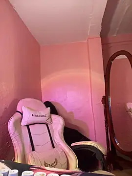 Funtasee Andi online show from 04/10/26, 07:07