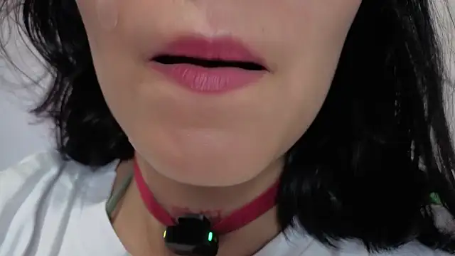 Snapshot of Qadeshoficial chatting on 02/16/26, 08:05 Qadeshoficial online show from 02/16/26, 08:05