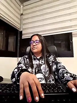 Snapshot of Xander_Taylor_ chatting on 10/09/25, 06:11 Xander Taylor online show from 10/09/25, 06:11