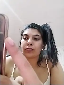 violetapvyo03 online show from 10/03/25, 11:13