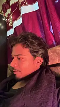 Ujjwallkumar0069 online show from 12/02/25, 07:47