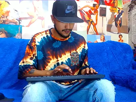 dazo vnzl12 online show from 10/18/25, 01:34