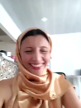 Aafsha  online show from 10/10/25, 12:04