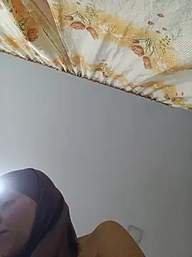 Aafsha  online show from 06/11/26, 07:23
