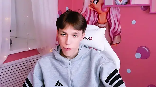 MarkBranston online show from 10/24/25, 03:41