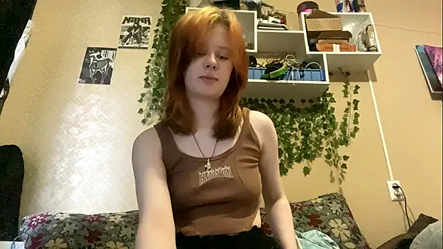 AnitaVanruiten online show from 10/14/25, 05:08