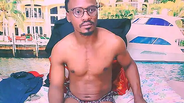 EbonyTiger69 online show from 04/21/26, 08:01