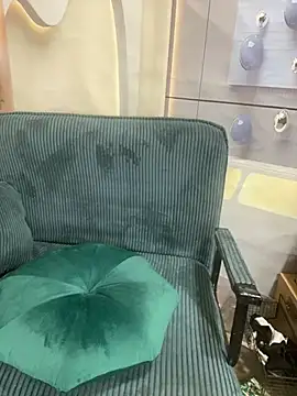 Azura a online show from 04/17/26, 12:35