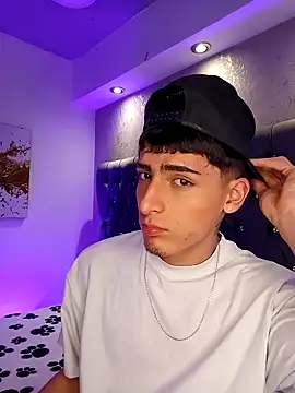 MateoMitchell online show from 11/14/25, 04:44