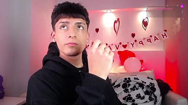 MateoMitchell online show from 02/16/26, 04:52