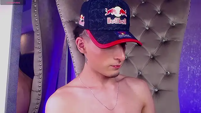 MateoMitchell online show from 03/25/26, 04:57