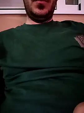 arksex32 online show from 04/18/26, 02:43