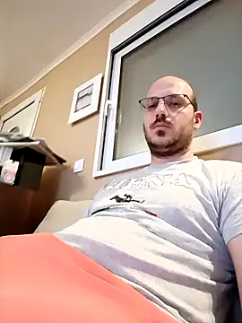 arksex32 online show from 04/18/26, 08:31