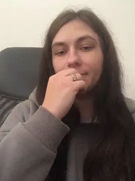 Twolatte1520 online show from 11/04/25, 10:14