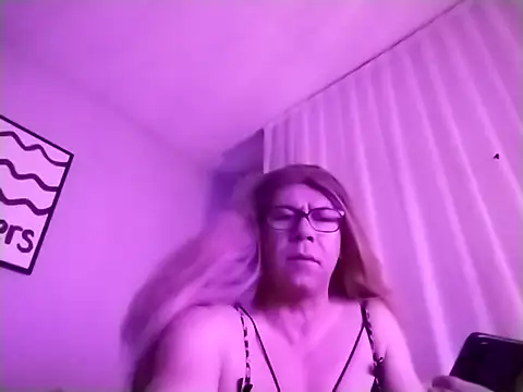 AdvisingRiffle online show from 12/14/25, 12:27