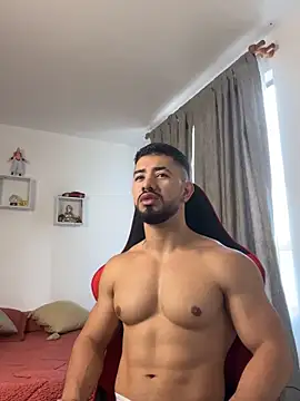 Ezzio Scolaro online show from 02/19/26, 01:18