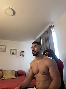 Ezzio Scolaro online show from 03/27/26, 10:20