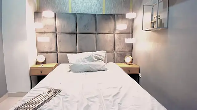 GeorginaFit online show from 10/24/25, 12:12