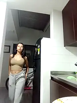 Snapshot of Jade-66 chatting on 10/07/25, 11:46 Jade-66 online show from 10/07/25, 11:46