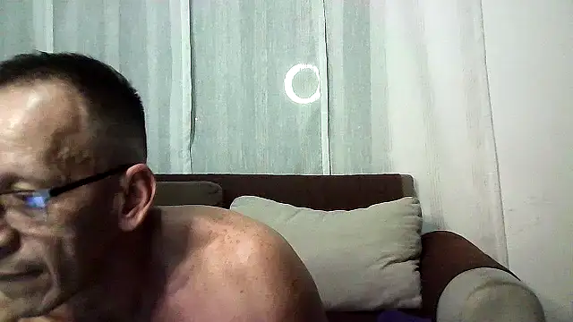  axelking  online show from 02/21/26, 03:18