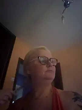 Snapshot of NieMaJazdyBezGwiazdy7883 chatting on 10/26/25, 12:11 NieMaJazdyBezGwiazdy7883 online show from 10/26/25, 12:11