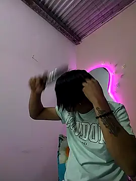 thaliad1531 online show from 10/08/25, 11:57