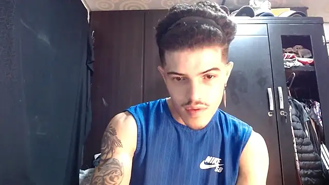 Snapshot of imsammytop chatting on 11/10/25, 09:41 imsammytop online show from 11/10/25, 09:41