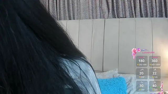 alahia hank online show from 11/05/25, 06:08